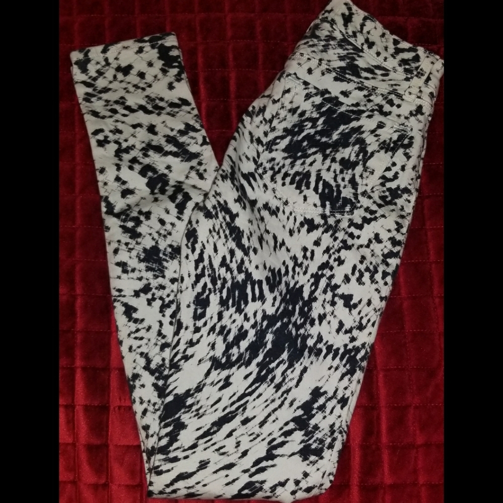 J Brand White/Black Skinny Jeans, Sz 25